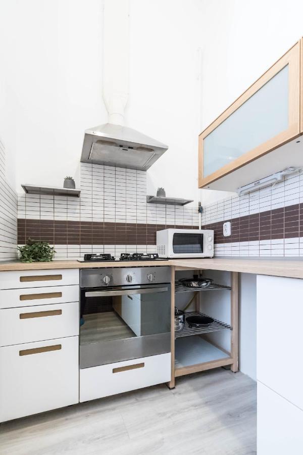 Adele'S Apartment Close To Danube And Fashion Street Budapest Exteriör bild